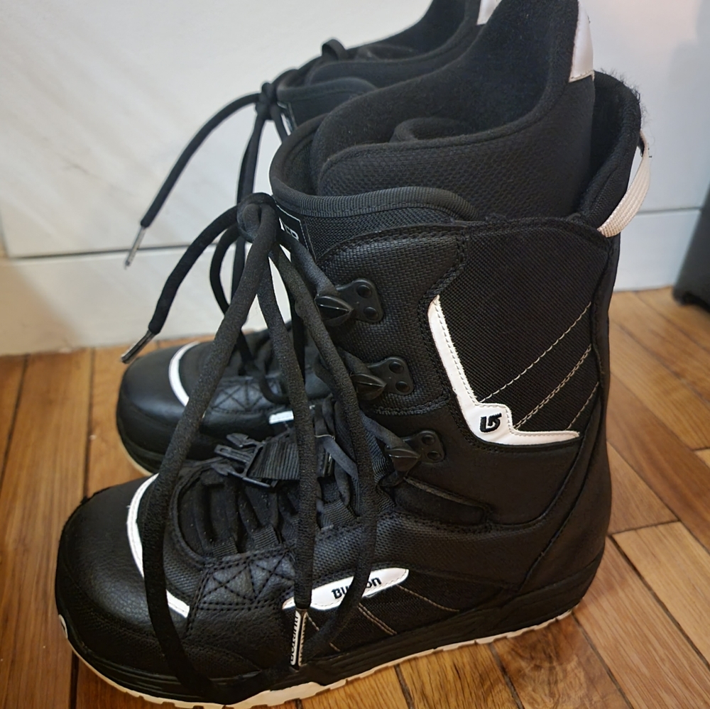 Burton Invader Snowboard Boots